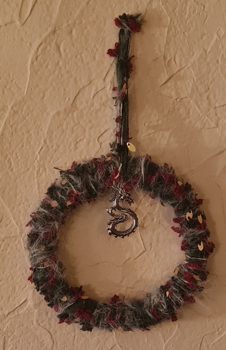 Drache Kuschelwolle Kranz