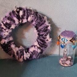 Amethyst Glücksfläschchen Edelstein Deko Flieder Schwarz Mini-Kranz